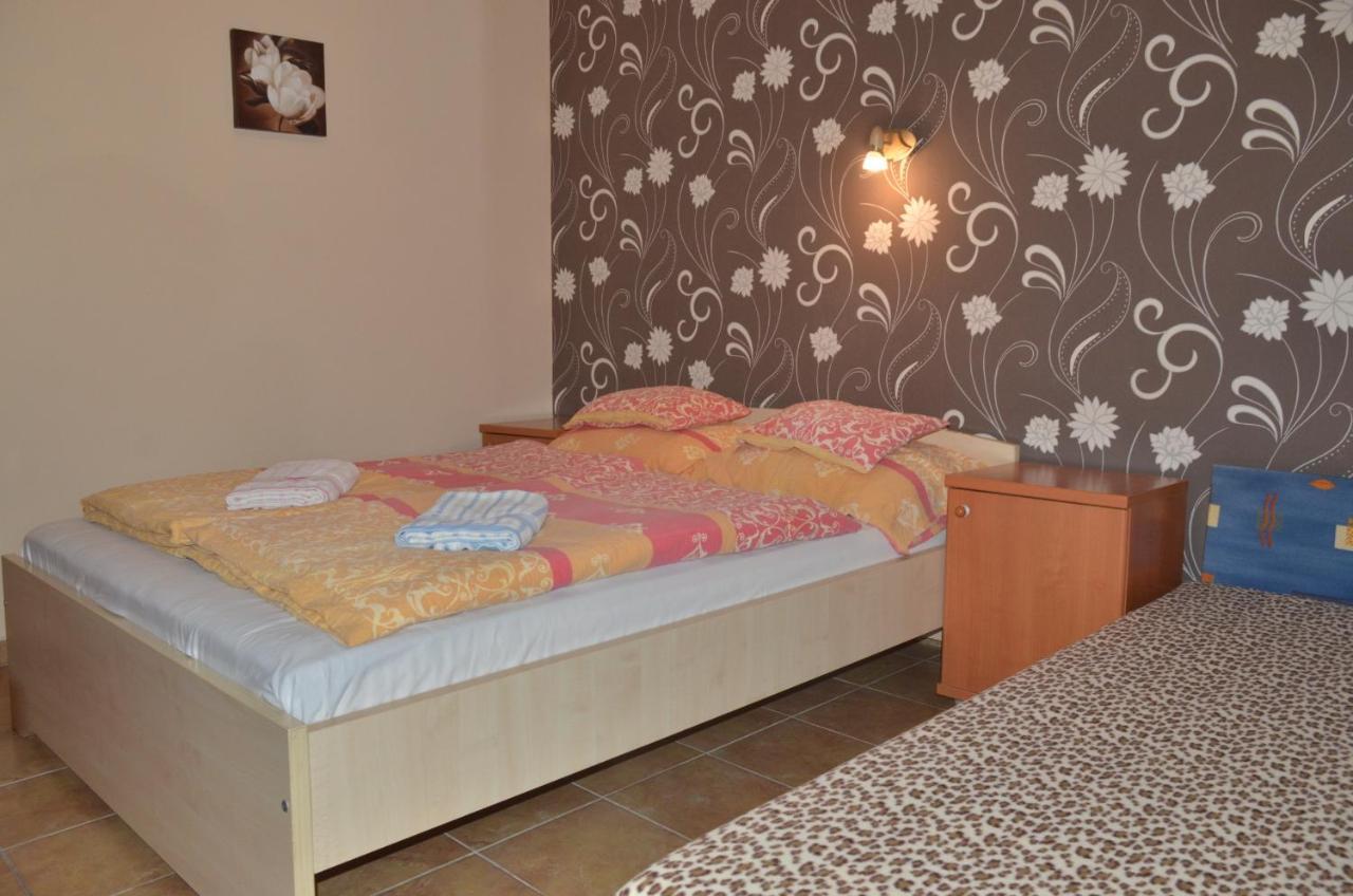 Homokhati Apartman Морахалом Экстерьер фото